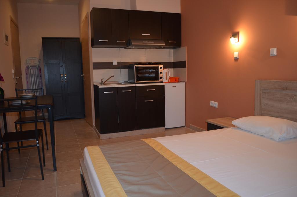Thassos Grand Villas Apartments & Studios Limenaria  Cameră foto