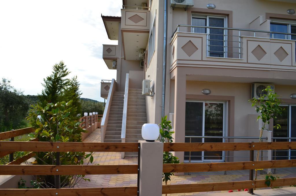Thassos Grand Villas Apartments & Studios Limenaria  Exterior foto