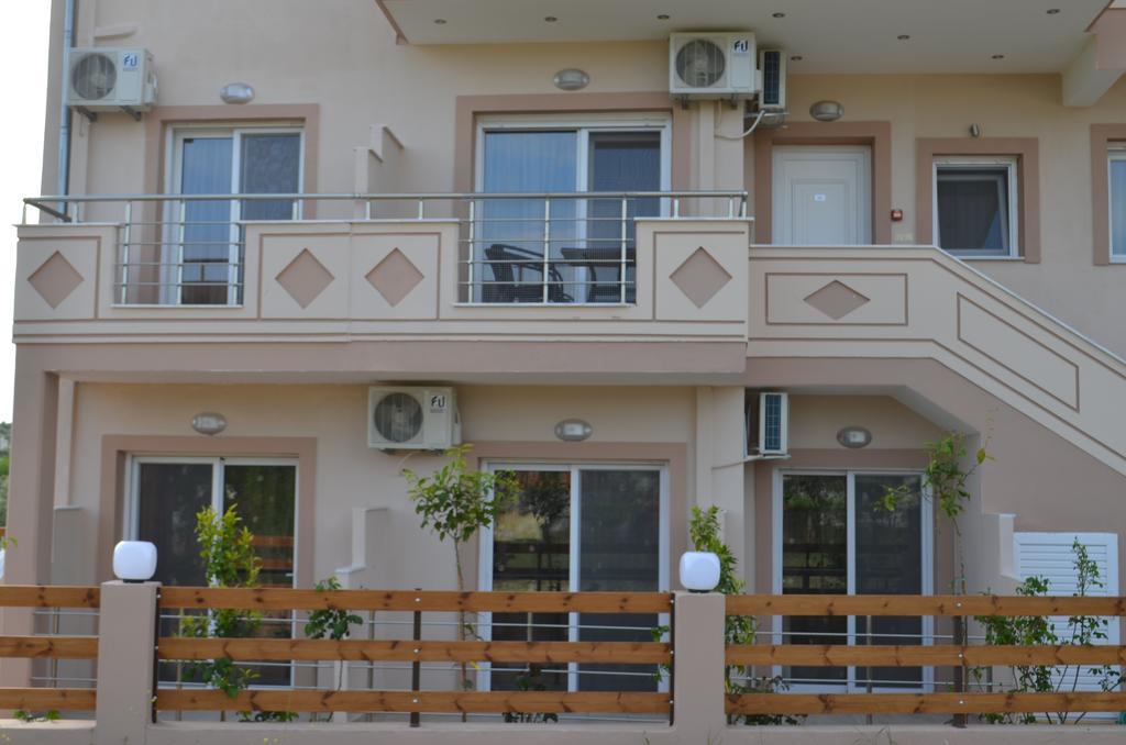 Thassos Grand Villas Apartments & Studios Limenaria  Exterior foto