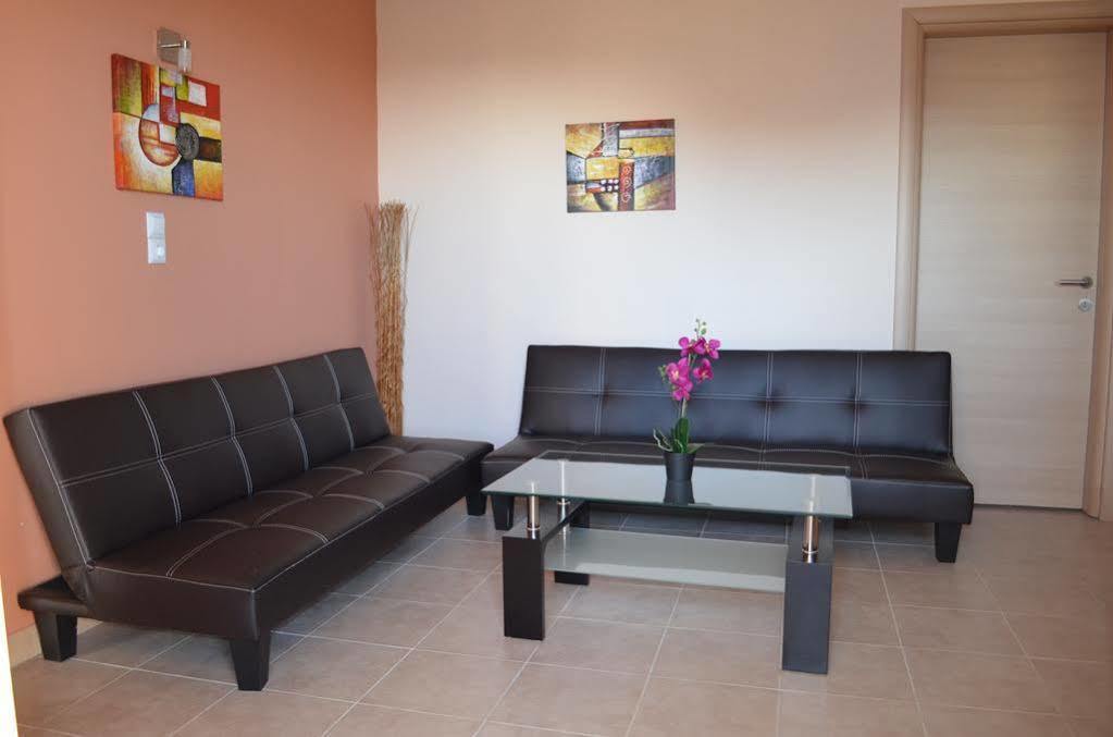 Thassos Grand Villas Apartments & Studios Limenaria  Exterior foto